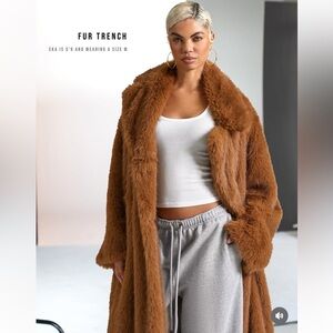 KBB by KAHLANA Women's 'The
Oversized Faux Fur Trench Coat' - Teddy
Brown - NWT